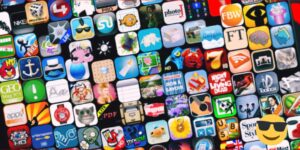 TheAPKHub.online – Best Apps And Games Downloader Website 2025